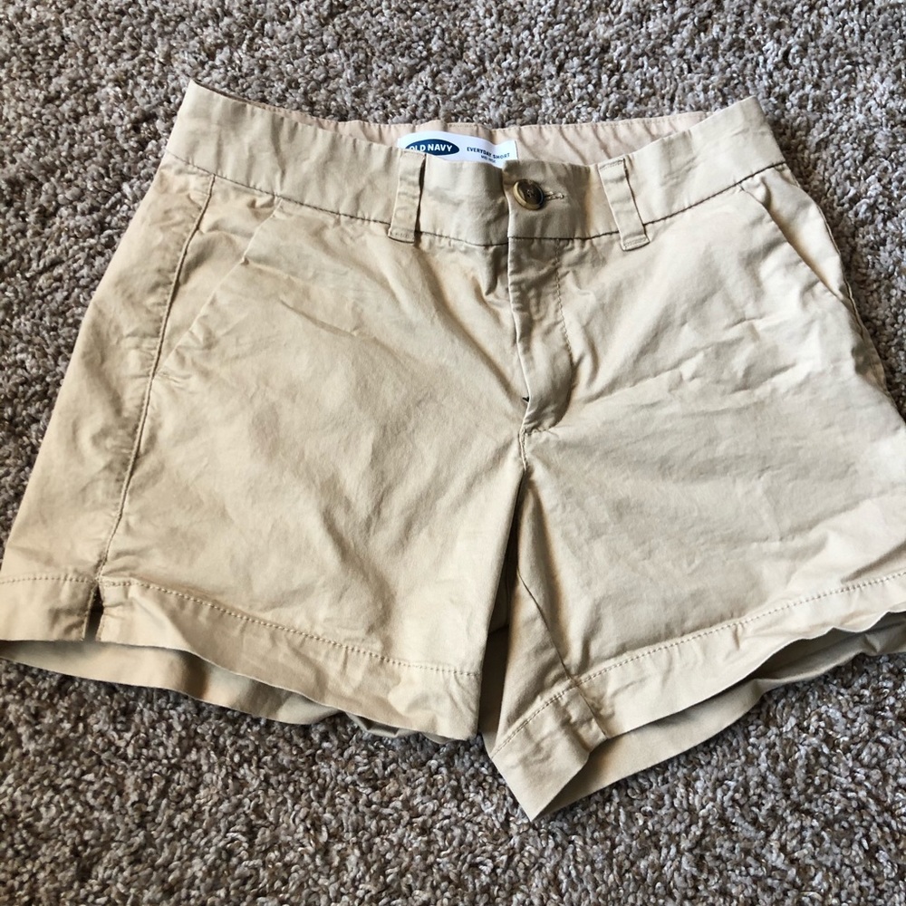 Old Navy Mid Rise khaki shorts